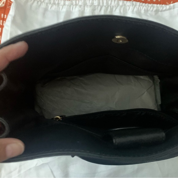 MK Bag - Picture 6 of 9